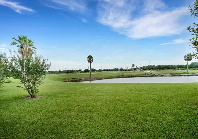 Photo 3 of Condo for sale at 313 Eagle Ridge Dr #313, Davenport, FL 33837 | MLS# S5150613 | Listing updated on 2026-05-29