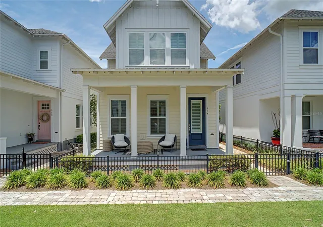 Photo 2 of Sale Pending at 914 Trowman Aly, Winter Garden, FL 34787 | MLS# O6410871 | Listing updated on 2026-08-27