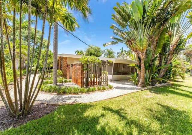 Homes for sale in Placida, FL | 20 Spaniards Rd, Placida, FL 33946 | MLS# D6147592