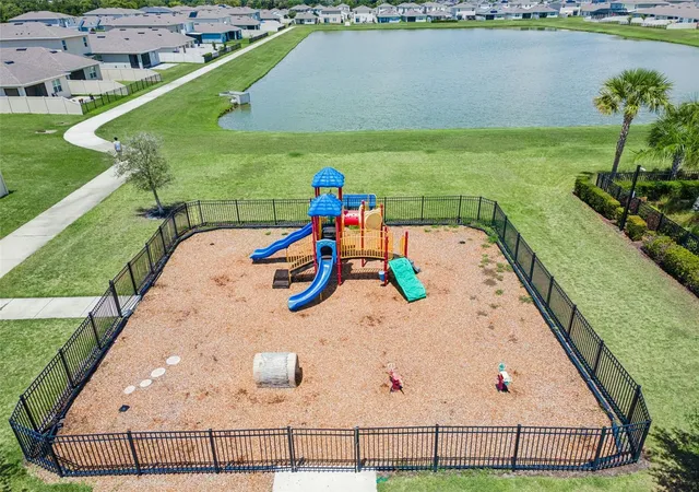 38th image of 4013 Silverstream Ter, Sanford, FL 32771 | MLS# O6410873
