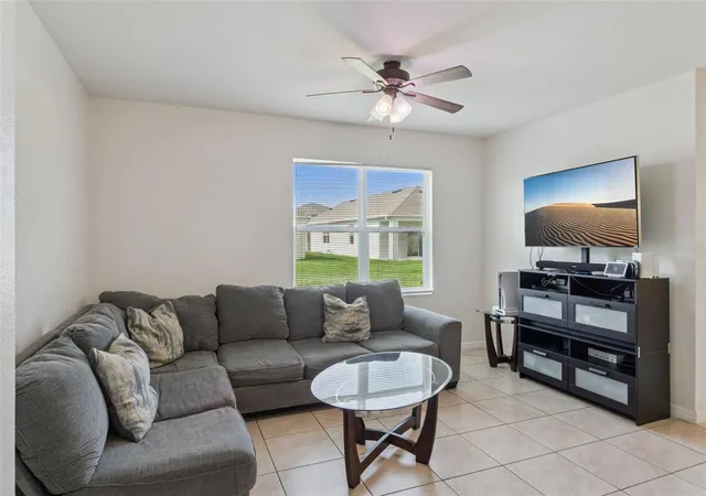 4th image of 4013 Silverstream Ter, Sanford, FL 32771 | MLS# O6410873
