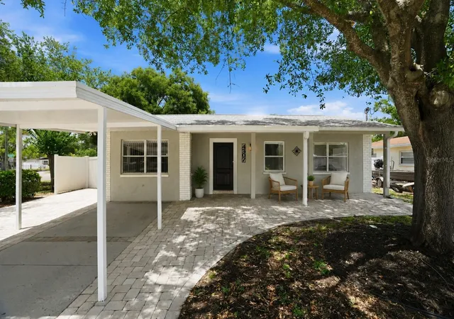 1st image of 4307 W Wisconsin Ct, Tampa, FL 33616 | MLS# TB8512284