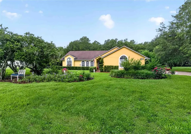 2nd image of 22733 Stallion Dr, Sorrento, FL 32776 | MLS# O6410891