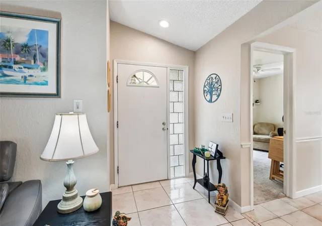4th image of 12596 93Rd Wy, Largo, FL 33773 | MLS# TB8512294