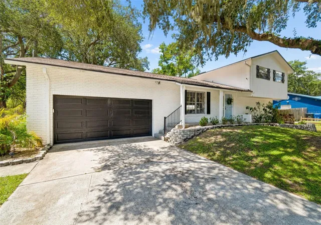 5th image of 114 Windy Cir, Brandon, FL 33511 | MLS# TB8512303