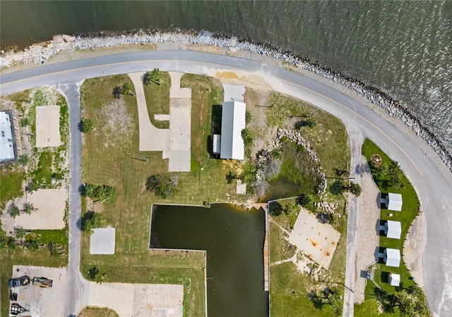 Homes for sale in Horseshoe Beach, FL | 758 Main St, Horseshoe Beach, FL 32648 | MLS# GC540638