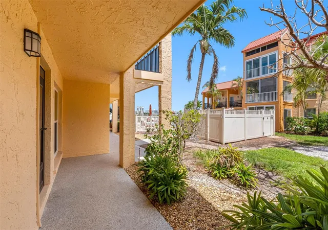Listing Photo 5 - Condo for sale in building located at 8921 Blind Pass Rd, ST PETE BEACH, FL 33706 - Unit #141
