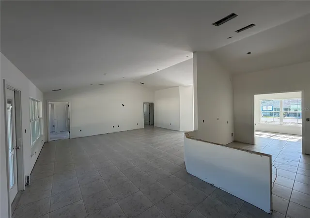 5th image of 52 Hemlock Trl, Ocala, FL 34472 | MLS# OM725394