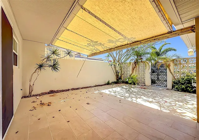 2nd image of 355 Boca Ciega Pt Blvd, Saint Petersburg, FL 33708
