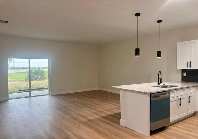 3rd image of 7214-7216 David Blvd, Port Charlotte, FL 33981 | MLS# A4694869