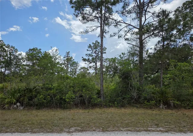 Photo 2 of Land for sale at 915 Laguna Dr, Indian Lake Estates, FL 33855 | MLS# P4938813 | Listing updated on 2026-08-10
