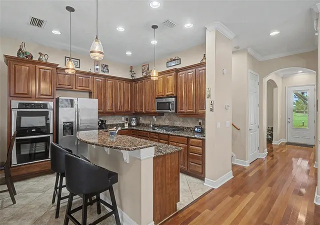 3rd image of 3614 Wiregrass Rd, New Port Richey, FL 34655 | MLS# W7886104