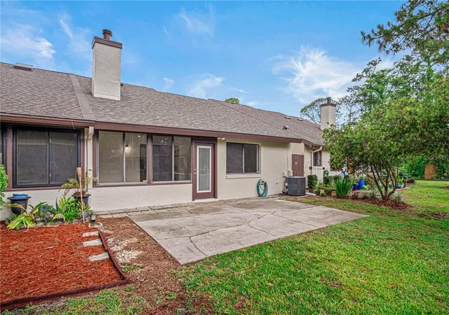 3rd image of 138 Fox Fire Cir, Daytona Beach, FL 32114 | MLS# V4949295