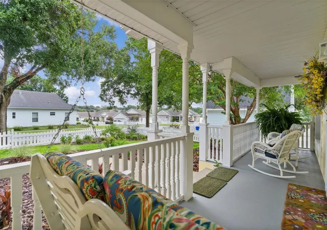 Homes for sale in Tavares, FL | 1622 Laurel Wy, Tavares, FL 32778 | MLS# G5112888