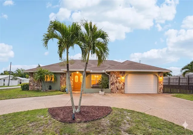 1st image of 1201 Jamaica Rd, Venice, FL 34293 | MLS# A4694883