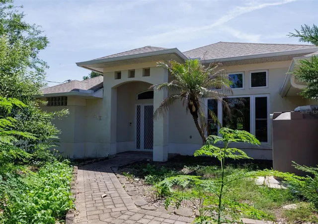 Homes for sale in Palm Coast, FL | 6 Fairhill Ln, Palm Coast, FL 32137 | MLS# FC318810