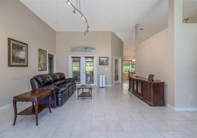 Homes for sale in Palm Coast, FL | 6 Fairhill Ln, Palm Coast, FL 32137 | MLS# FC318810