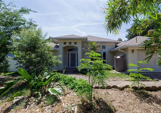 Homes for sale in Palm Coast, FL | 6 Fairhill Ln, Palm Coast, FL 32137 | MLS# FC318810