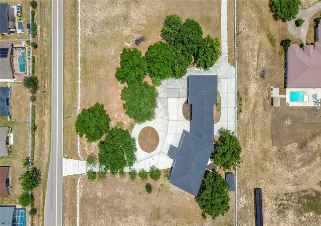 4th image of 7925 Lake Mabel Loop Rd, Dundee, FL 33838 | MLS# TB8512399