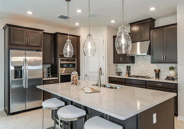 Homes for sale in Apollo Beach, FL | 712 Sky Shade Dr, Apollo Beach, FL 33572 | MLS# TB8512408