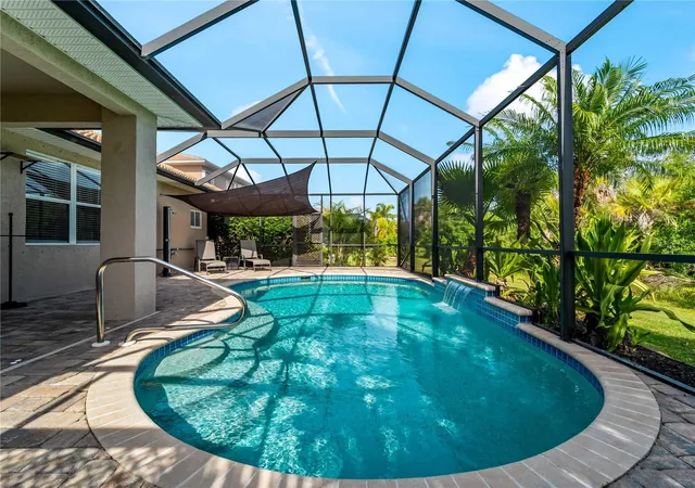 Homes for sale in Venice, FL | 11631 Dancing River Dr, Venice, FL 34292 | MLS# N6144477