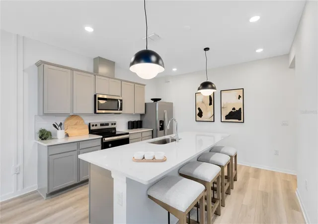5th image of 10682 Evening Star Street, Orlando, FL 32829 | MLS# O6411023