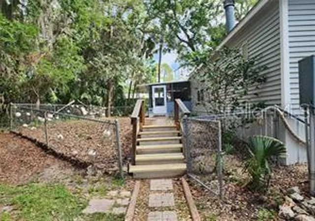 Photo 4 of Manufactured home for sale at 5550 S Coral Bells Ave, Homosassa, FL 34448 | MLS# W7886116 | Listing updated on 2026-07-13