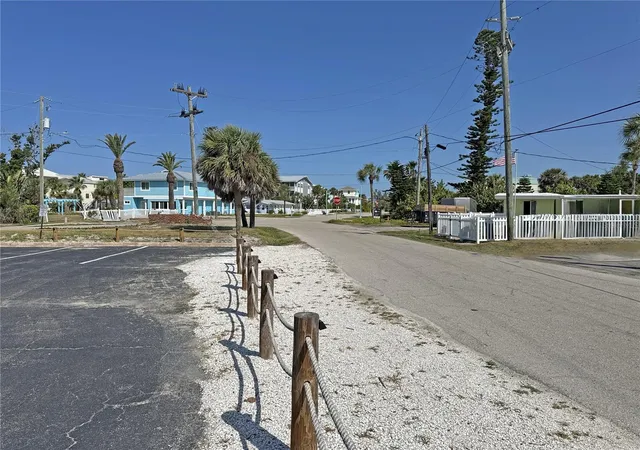 13th image of 1285 Gulf Blvd #5, Englewood, FL 34223 | MLS# C7526596