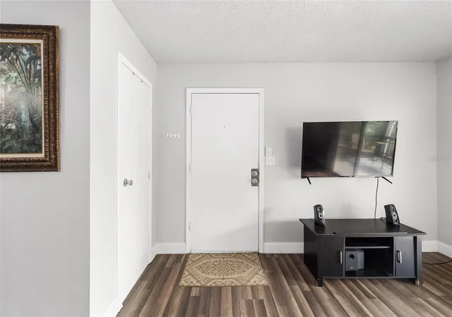 4th image of 6519 W Newberry Rd #1210, Gainesville, FL 32605 | MLS# GC540652