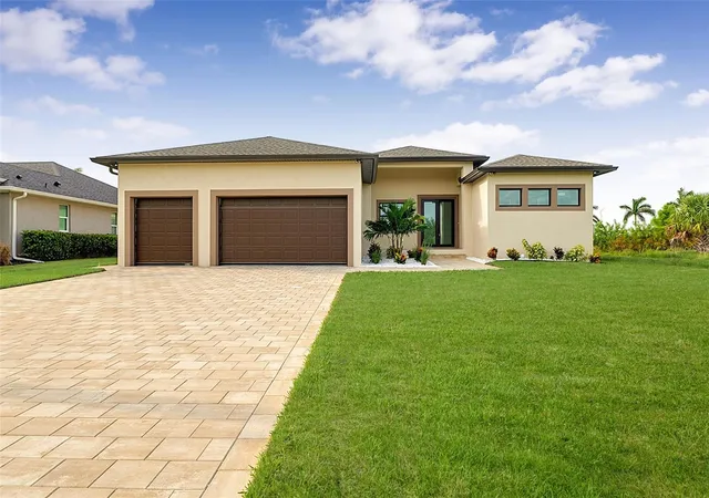 2nd image of 15618 Viscount Cir, Port Charlotte, FL 33981 | MLS# D6147601