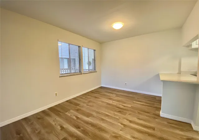Photo 4 of Condo for sale at 6519 W Newberry Rd #1211, Gainesville, FL 32605 | MLS# GC540654 | Listing updated on 2026-09-27