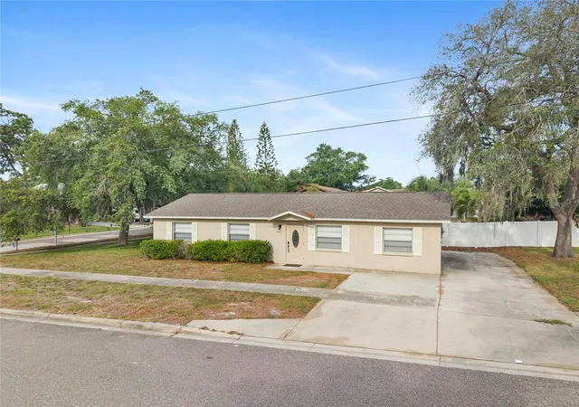 1st image of 1221 E Court St, Tarpon Springs, FL 34689 | MLS# O6411060