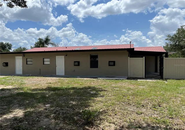 Homes for sale in Mulberry, FL | 4120 Orange Ave, Mulberry, FL 33860 | MLS# L4962222