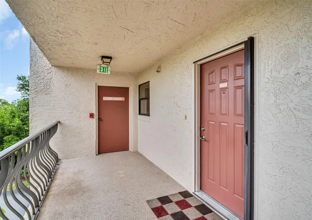 5th image of 504 S Florida Ave #235, Tarpon Springs, FL 34689 | MLS# TB8512513