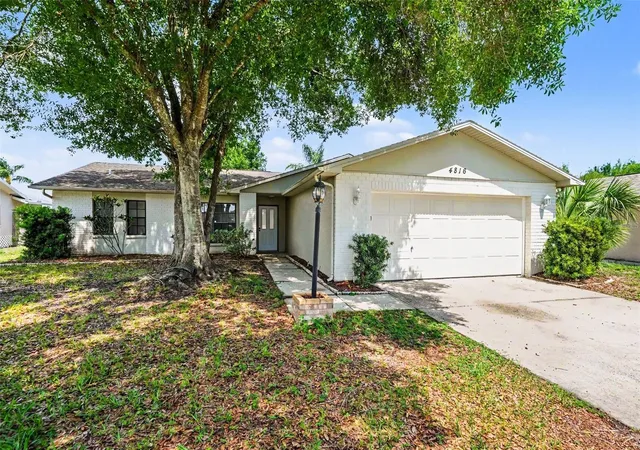 Homes for sale in New Port Richey, FL | 4816 W Addax Dr, New Port Richey, FL 34653 | MLS# O6411121