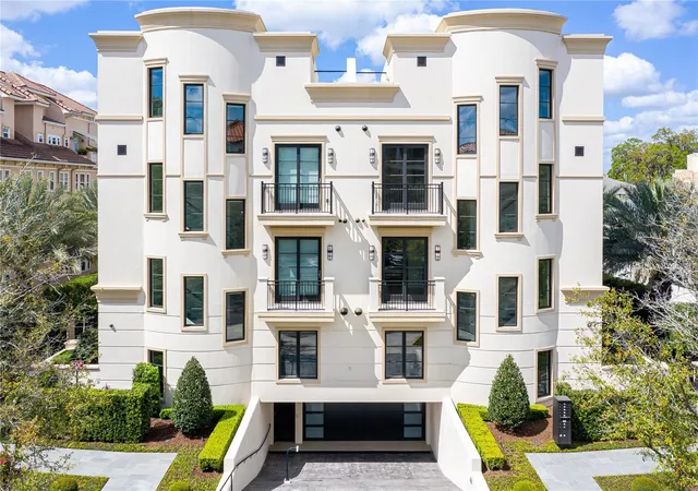 1st image of 125 S Interlachen Ave #2, Winter Park, FL 32789 | MLS# O6411134