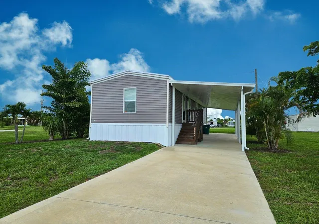 1st image of 1433 Seagull Dr, Englewood, FL 34224 | MLS# S5150680