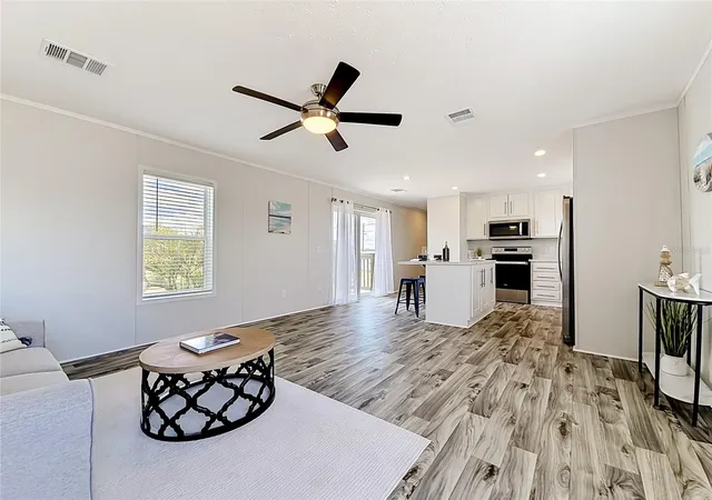 2nd image of 1433 Seagull Dr, Englewood, FL 34224 | MLS# S5150680