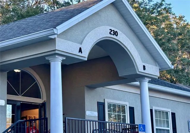 4th image of 230 Nw 76th Dr #B, Gainesville, FL 32607 | MLS# GC540666