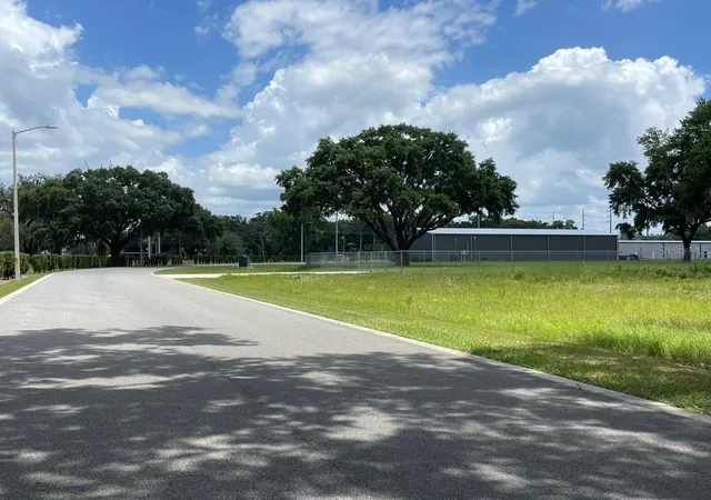 5th image of 1020 Duck Box Rd, Umatilla, FL 32784 | MLS# G5112903