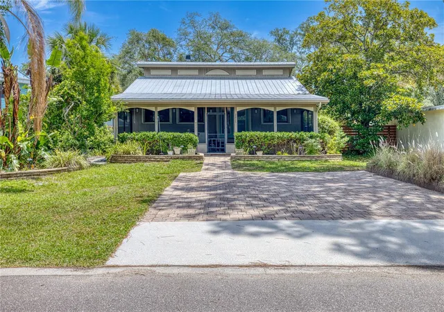 Homes for sale in New Smyrna Beach, FL | 2835 Sunset Dr, New Smyrna Beach, FL 32168 | MLS# NS1088338