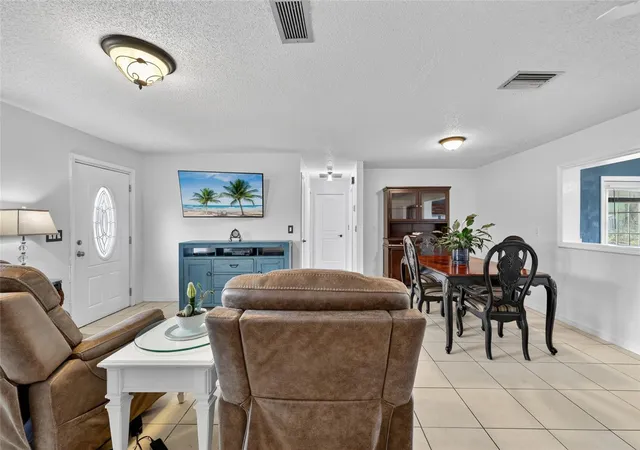 4th image of 27484 S Twin Lakes Dr, Punta Gorda, FL 33955 | MLS# C7526610