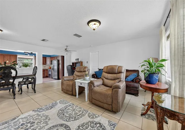 5th image of 27484 S Twin Lakes Dr, Punta Gorda, FL 33955 | MLS# C7526610