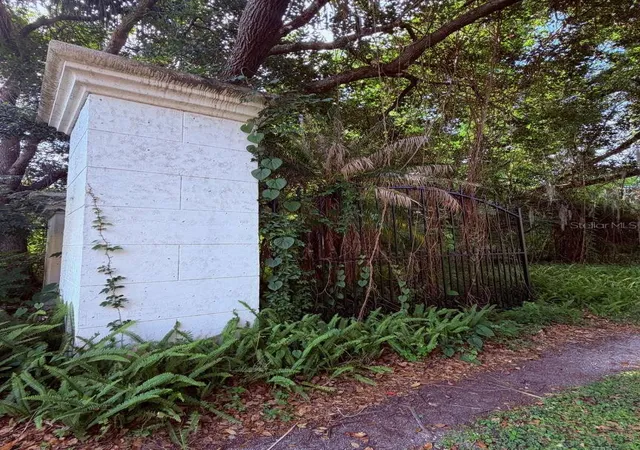 Photo 4 of Land for sale at 10984 Park Ridge Gotha Rd, Windermere, FL 34786 | MLS# TB8512612 | Listing updated on 2026-05-28