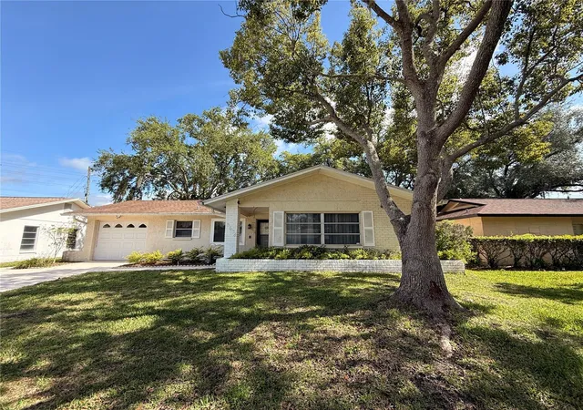 40th image of 8634 Winding Wood Dr, Port Richey, FL 34668 | MLS# W7886138