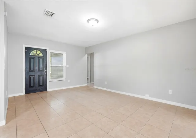 3rd image of 301 Terrace Dr E, Clearwater, FL 33765 | MLS# TB8512638