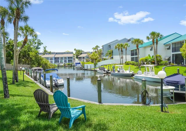 Photo 2 of Condo for sale at 5673 Midnight Pass Rd #201, Sarasota, FL 34242 | MLS# A4694956 | Listing updated on 2026-10-20