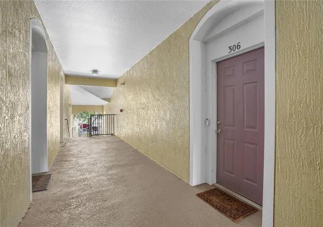 4th image of 586 Brantley Ter Wy, Altamonte Springs, FL 32714