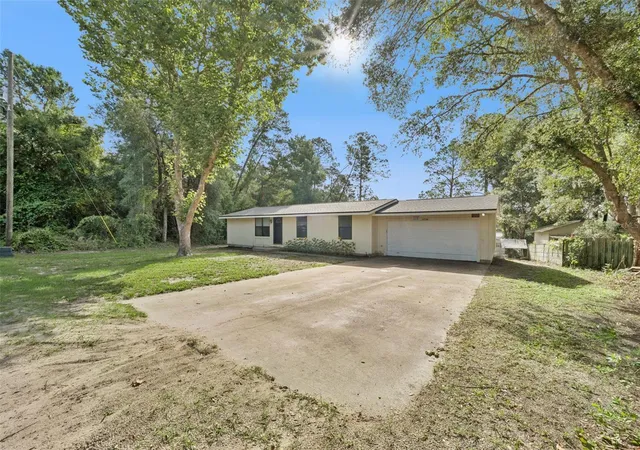 Homes for sale in Paisley, FL | 42146 Pine Valley Dr, Paisley, FL 32767 | MLS# O6411210