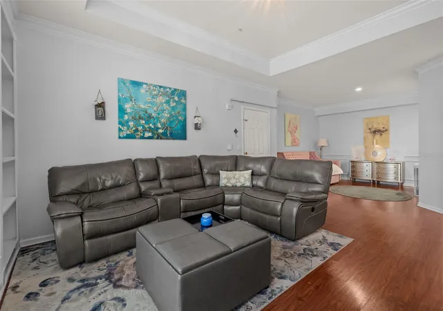 Photo 3 of Condo for sale at 3302 Bay Clb Cir #3202, Tampa, FL 33607 | MLS# TB8512697 | Listing updated on 2026-10-07